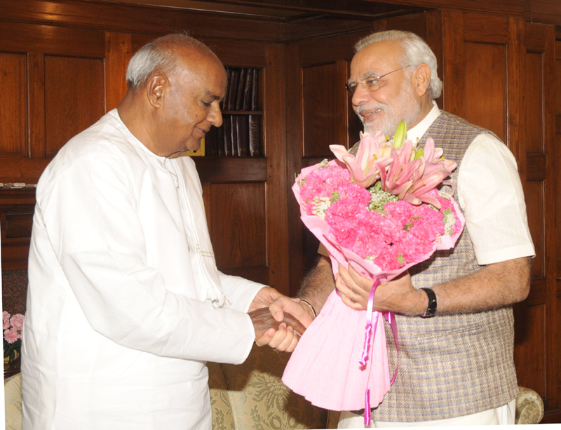 Former PM H.D. Deve Gowda meets Modi